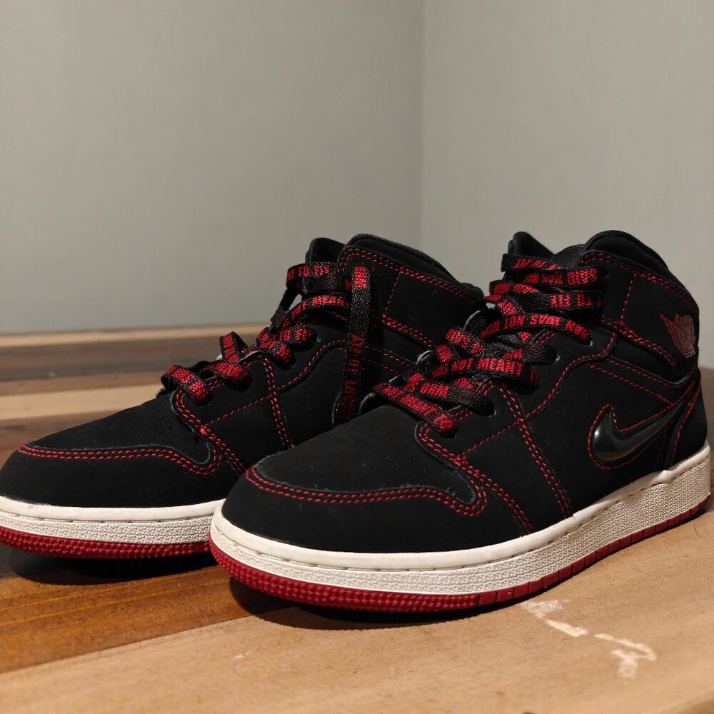 Nike Air Jordan 1 Mid "Come Fly with Me"